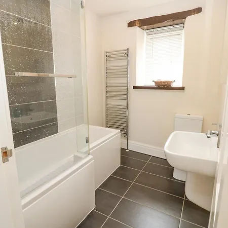 Katie's 斯基普顿